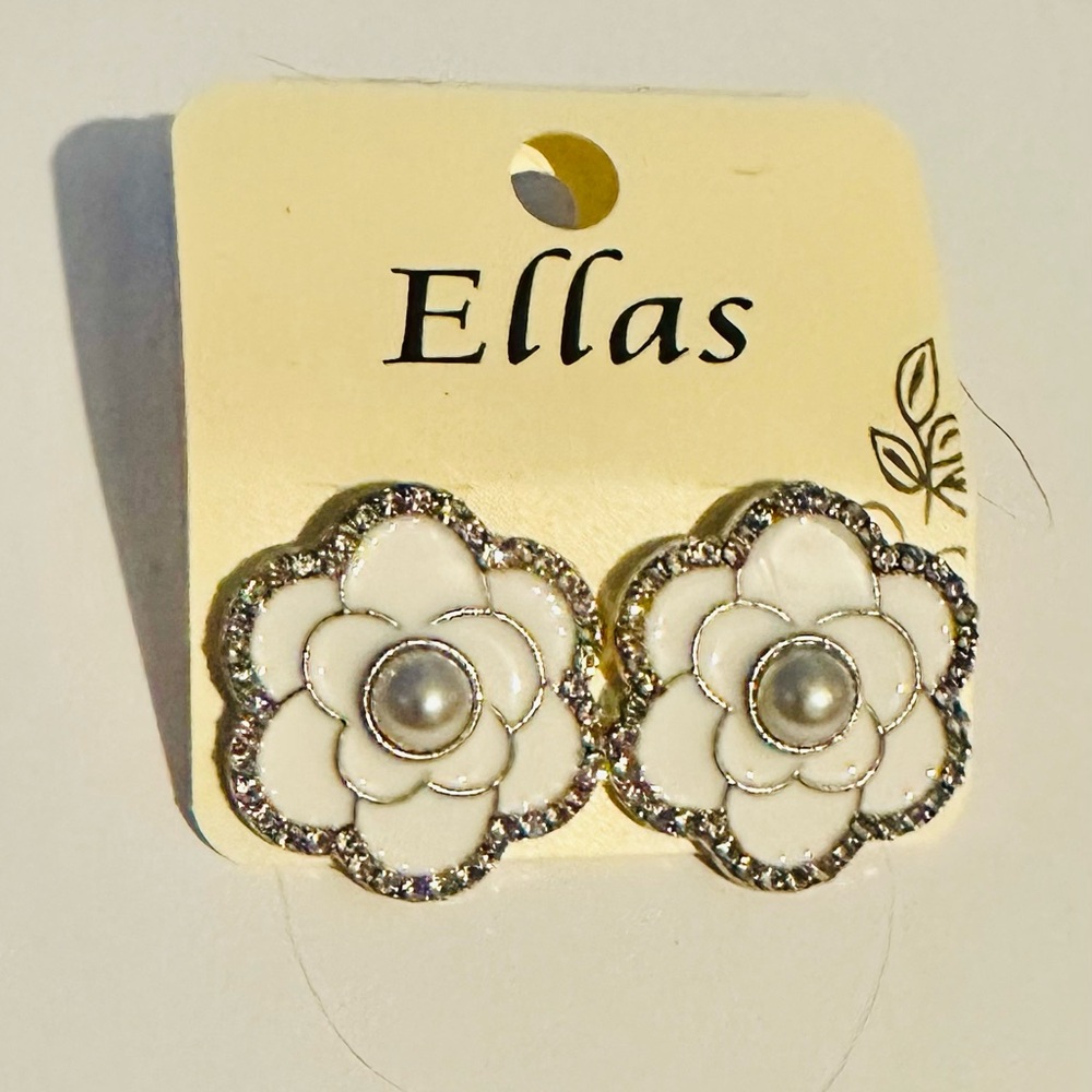 Ella White Camellia Flower Earrings